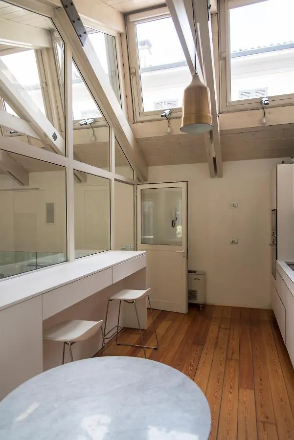 Youhosty - Luxury Town House Milano 0*,  Italien
